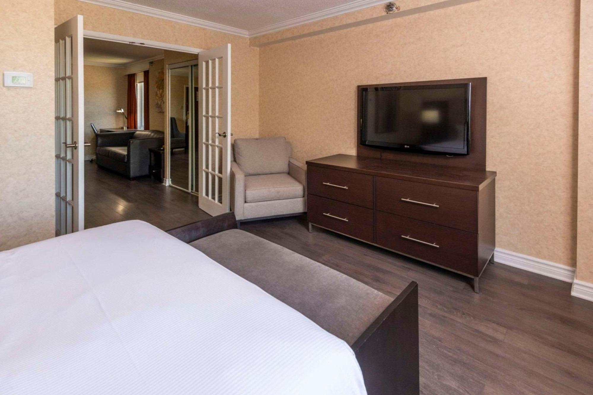 Chateau Cartier Hotel & Resort Ascend Hotel Collection Гатино Экстерьер фото